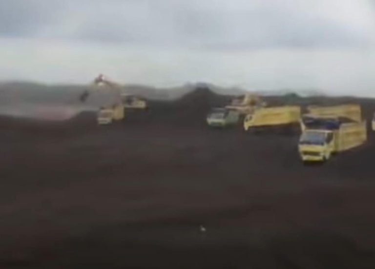 MERDEKA ATAU TERJAJAH? AKTIVITAS TAMBANG DI BAYUNG LENCIR DISOROT, APARAT PENEGAK HUKUM DITANTANG BERTINDAK