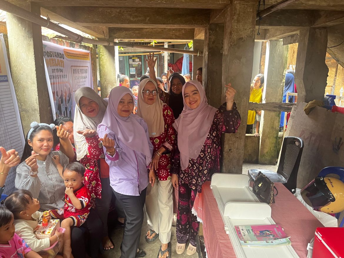 Semangat Menjaga Kesehatan Generasi: Puskesmas Kertapati Gelar Penyuluhan Kelas Balita di Posyandu Melati